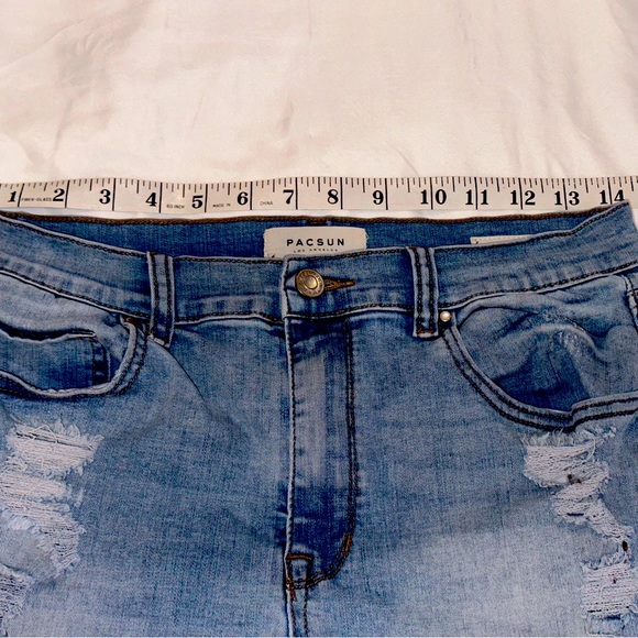 PacSun Los Angeles The Shortie Shorts Blue Denim 5 Pocket Stretchy Cuffed 
Sz 30 - Picture 2 of 5